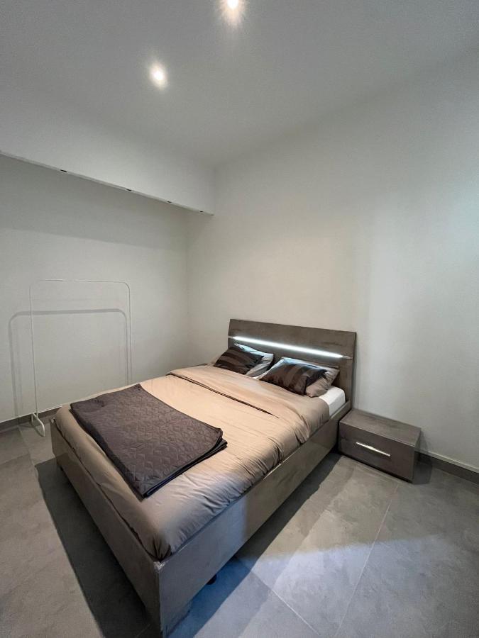 Appartamento Le Central - T2 Proche Saint Charles Marsiglia Esterno foto